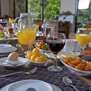 Otel Efes Butik, Kirazlı